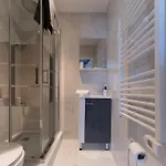 Les Stins - Climatises - Centre Vichy